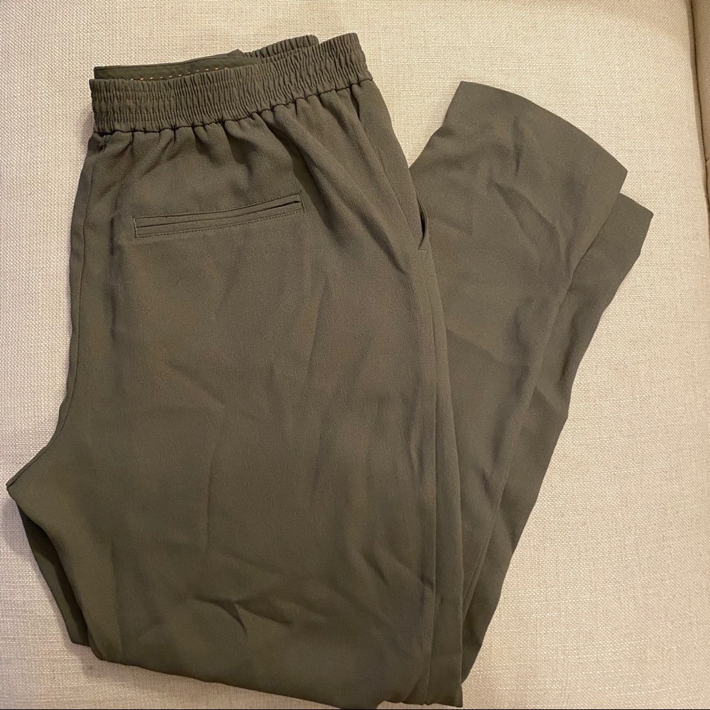 Anthropologie army green silk pants ✨